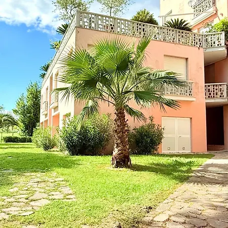 M434 - Marcelli, Trilocale In Con Piscina Apartamento Marcelli